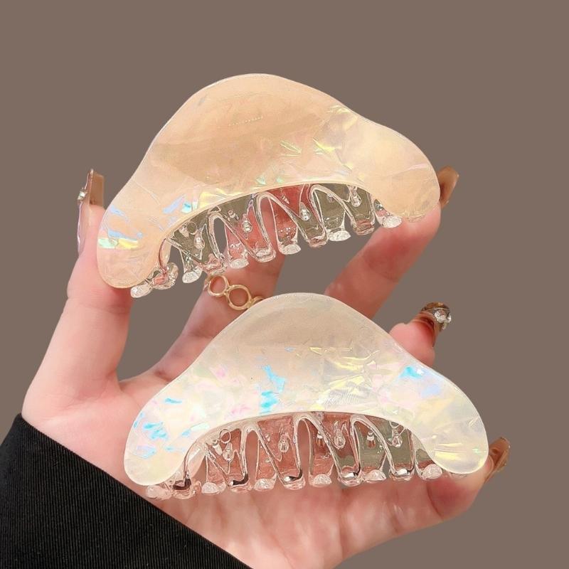 Elegant Amber Triangular Hair Claw Clip with Shimmering Color Elegant Hair Styling Accessories For Women Updos Buns