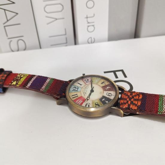 Женские часы с круглым циферблатом и указателем, регулируемый ремешок, анти-шок, винтажная декоративная застежка с пряжкой, женские часы в этническом стиле