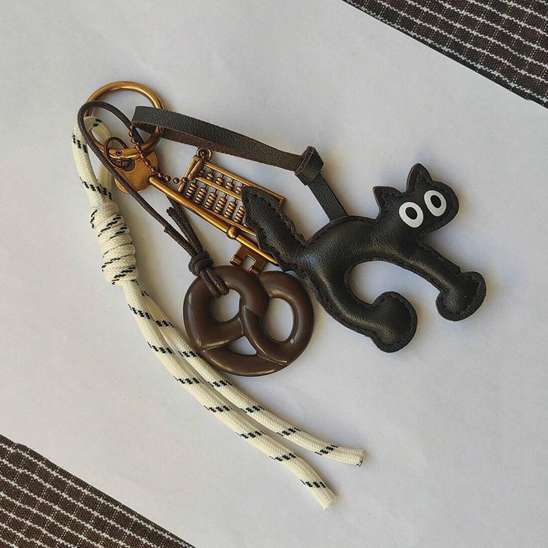 Yogodlns Lovely Bread Handmade Rope Backpack Bag Accessories Cute PU Leather Cat Shape Handbag Pendant