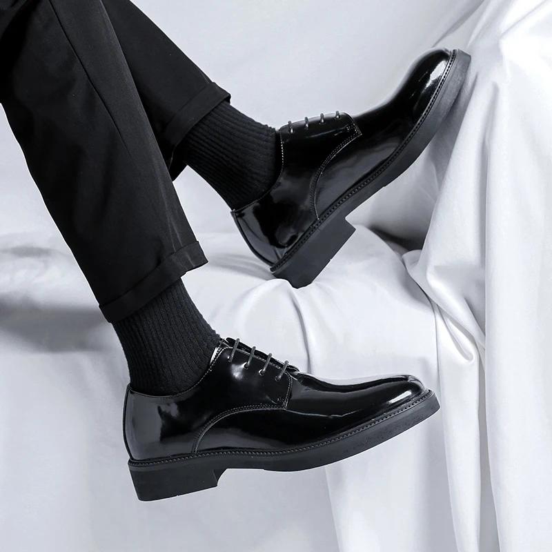 Men Casual Shoes lace up oxfords Fashion Brand Classic Casual Men Leather Shoes Black Hot Sale black Business Men Shoes