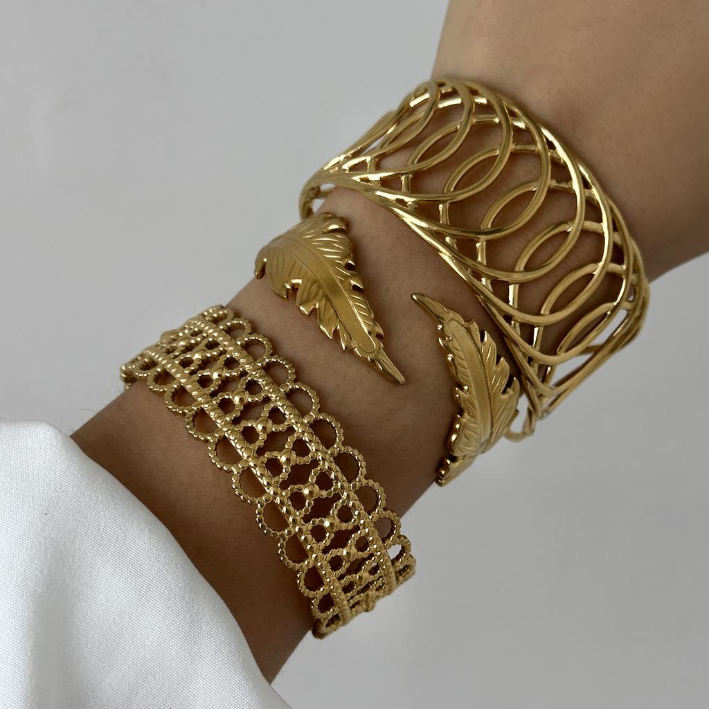Stainless Steel Wide Bangles for Women Luxury Gold Color Chunky Flower Cuff Bangle Bracelet Femme Vintage Aesthetic Jewelry Gift
