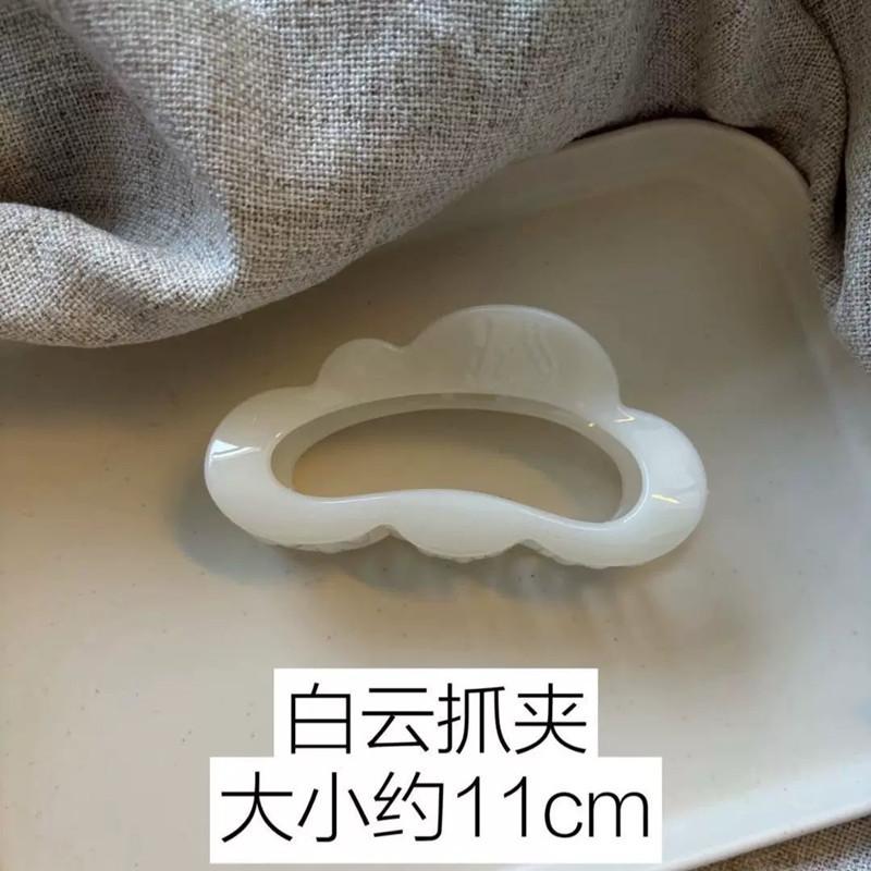 

Korean style simple temperament shark clip French style back of head internet celebrity ins hair catcher one-word hair catcher hair accessory