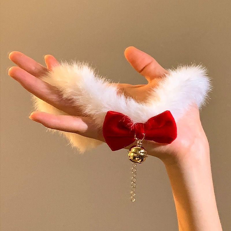 Christmas White Plush Choker Bowknot Bell Charm Fluffy Choker For Girls Women Party Necklace Fashion Jewelry New Year Gifts