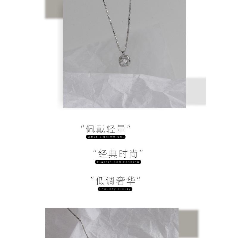 Women Fashion Sparkling Square Zircon Pendant Box Chain Necklace