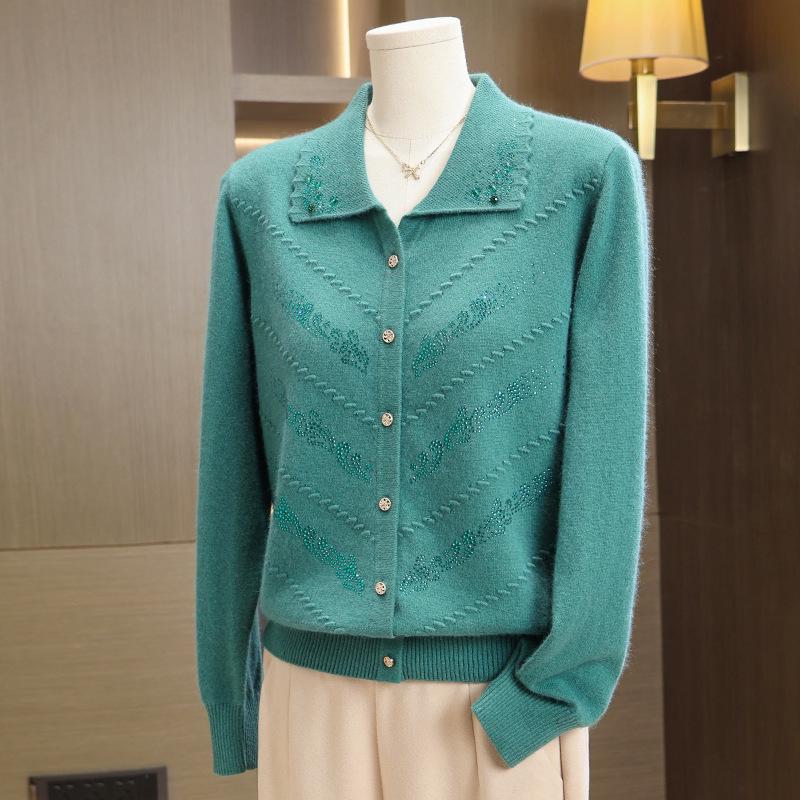 Elderly Women's Pure Wool Knitted Cardigan, Loose Plus Size Outerwear for Spring and Autumn