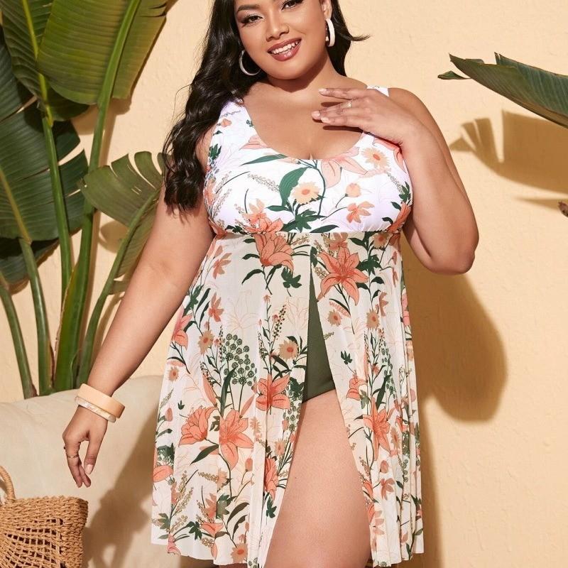 

Женский модный купальник-боксер с круглым вырезом и принтом из двух частей. Купальник XL белый