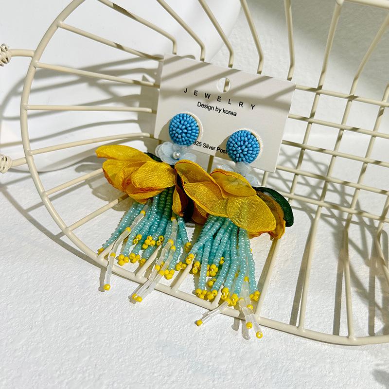 Exaggerated Big Fluffy Fabric Flower Beads Pendant Earrings for Women Trendy Wedding Drop Earring 2023 Bohemia Jewelry Accessory