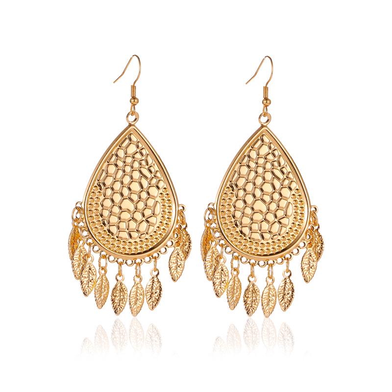 Women's Simple Fashion Long Drop Water Leaf Fringe Earrings