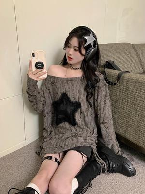Women's Star Design Off-Shoulder Long-Sleeve T-Shirt - Spicy Girl Autumn Edition, Loose Fit with Drawstring Hem