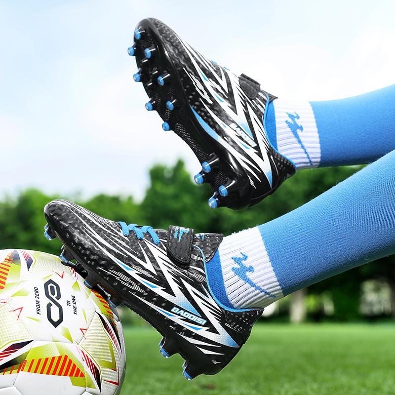 New Football Shoes student Non Slip Society Cleats Soccer Shoes Kids Indoor Football Field Boots Fast Professional Sneaker31-39
