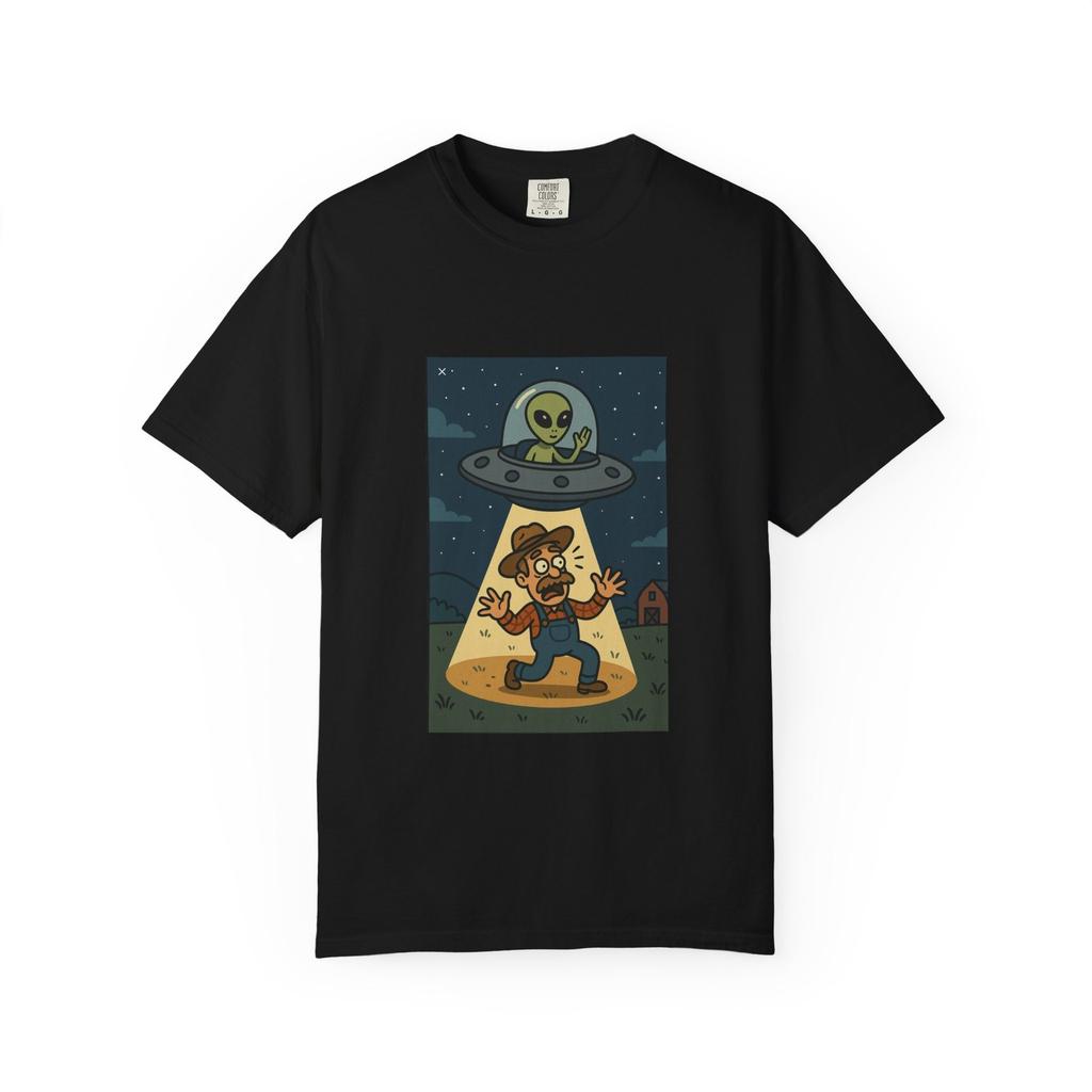 Alien Abduction Cartoon T-shirt | UFO Beam, Scared Farmer