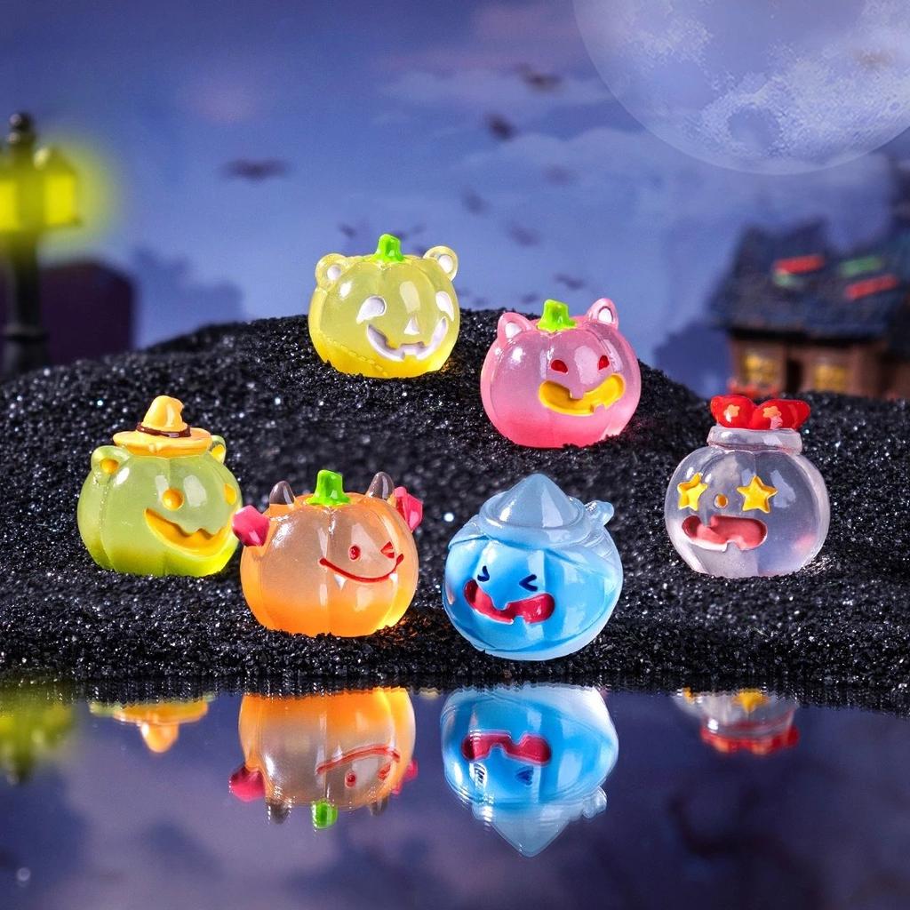 6Pcs Luminous Halloween Pumpkin Figurine Micro Landscape Landscape Resin Craft Mini Fairy Garden Ornaments Home Desk Decor