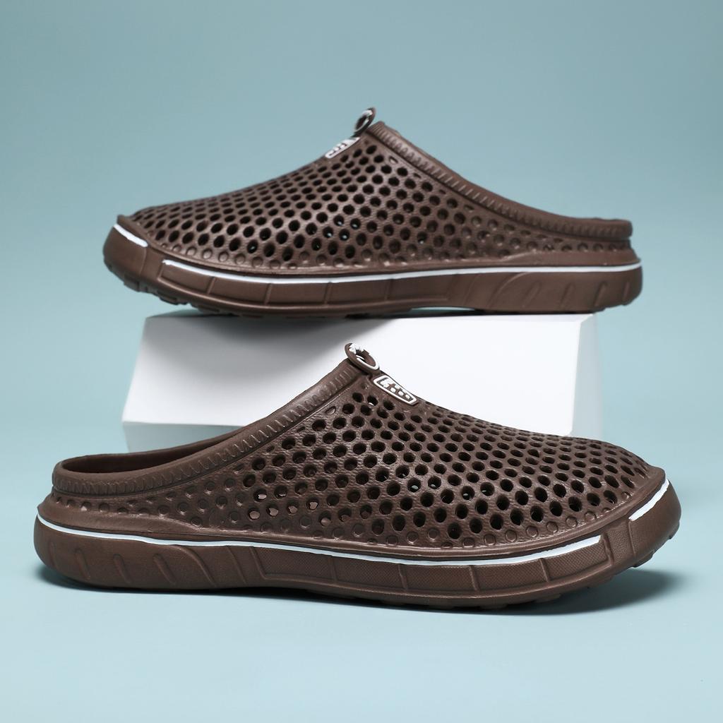 Comfortable Men Pool Sandals Summer Outdoor Beach Shoes Men Slip on Garden Clogs Casual Water Shower Slippers Unisex