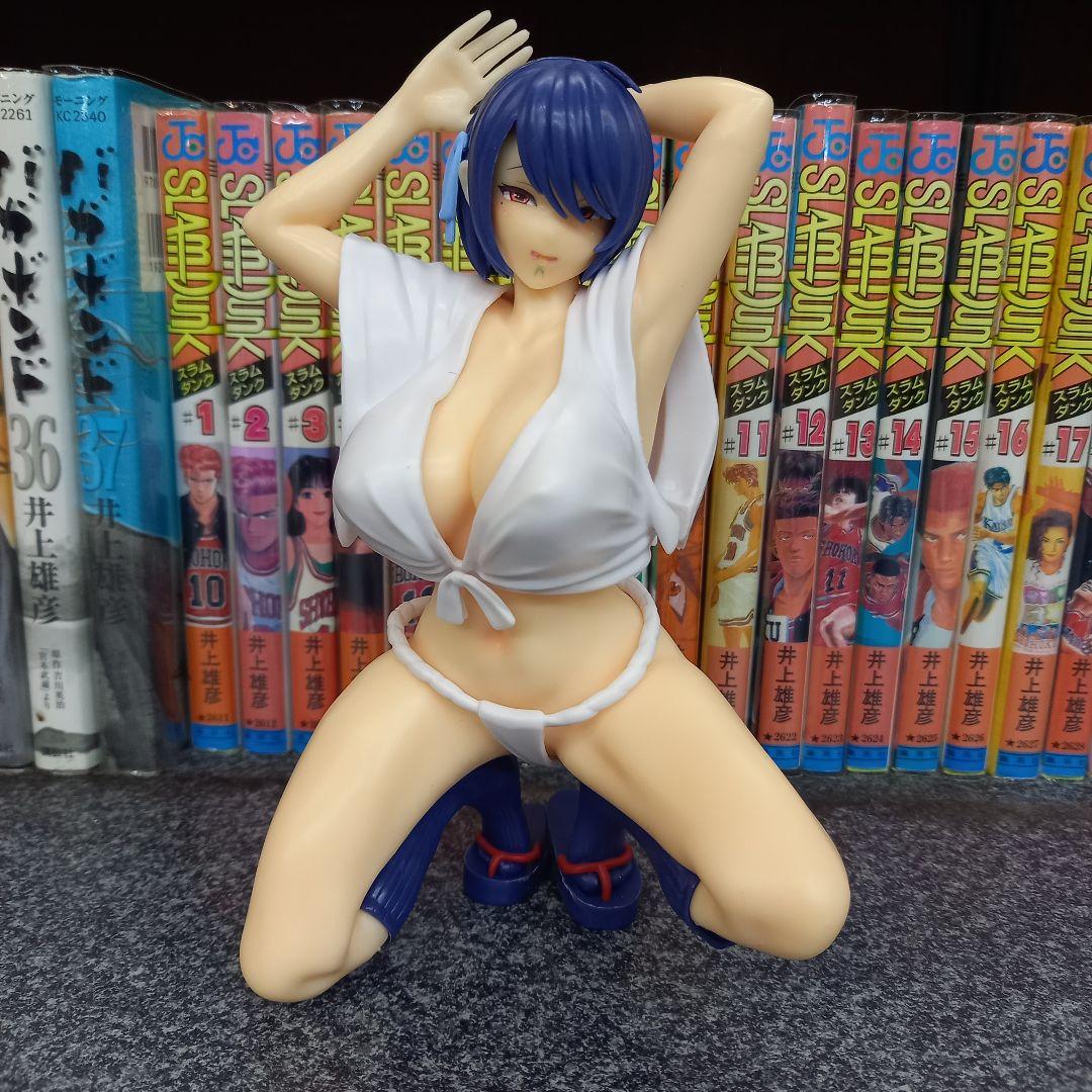 

[USED] 18 Naoko Saito Crouching Figure