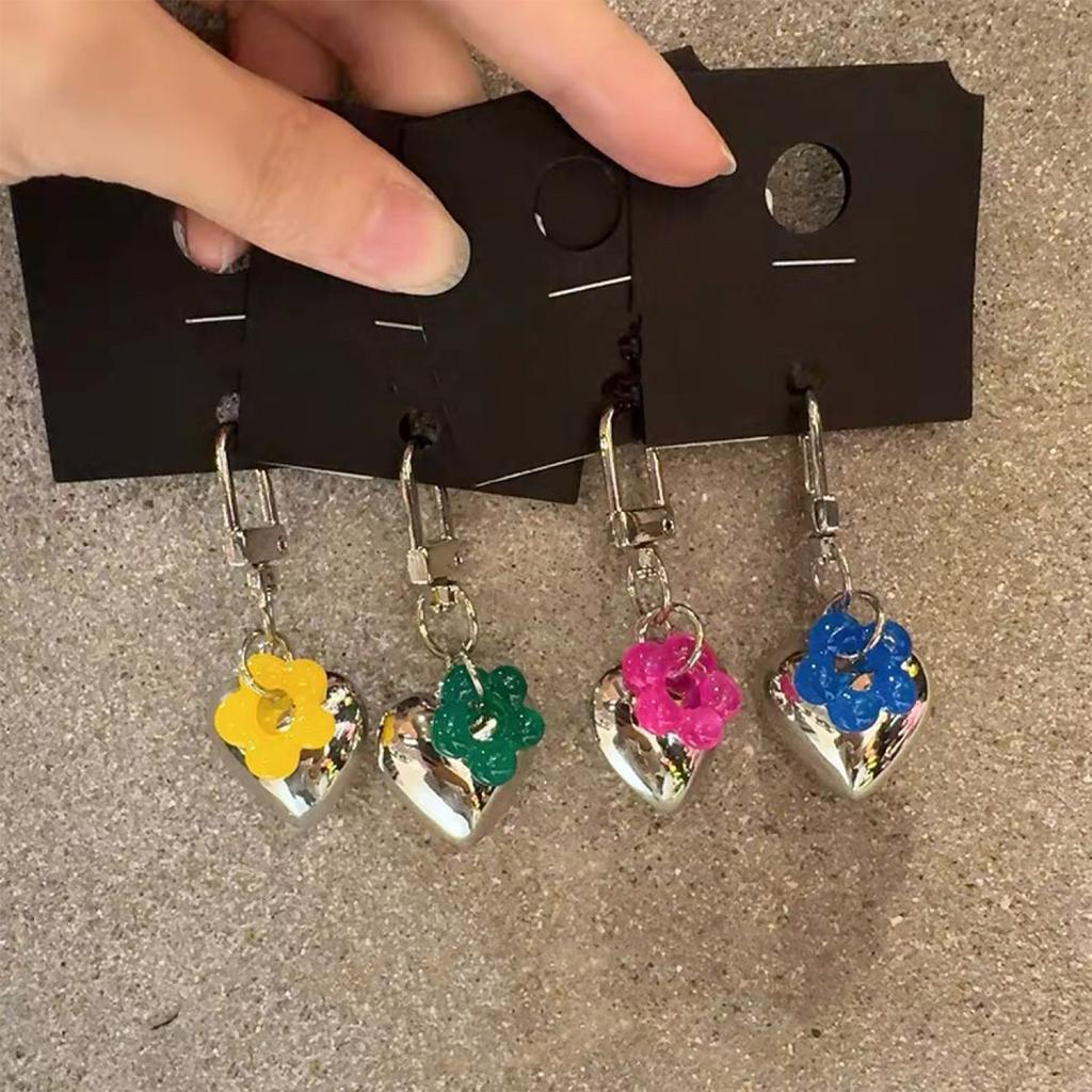 Sweet Colorful Flower Heart Keychain Pendant Lovely Hangings Decorations Keyring Charm for Purse Bag Backpack Handbag