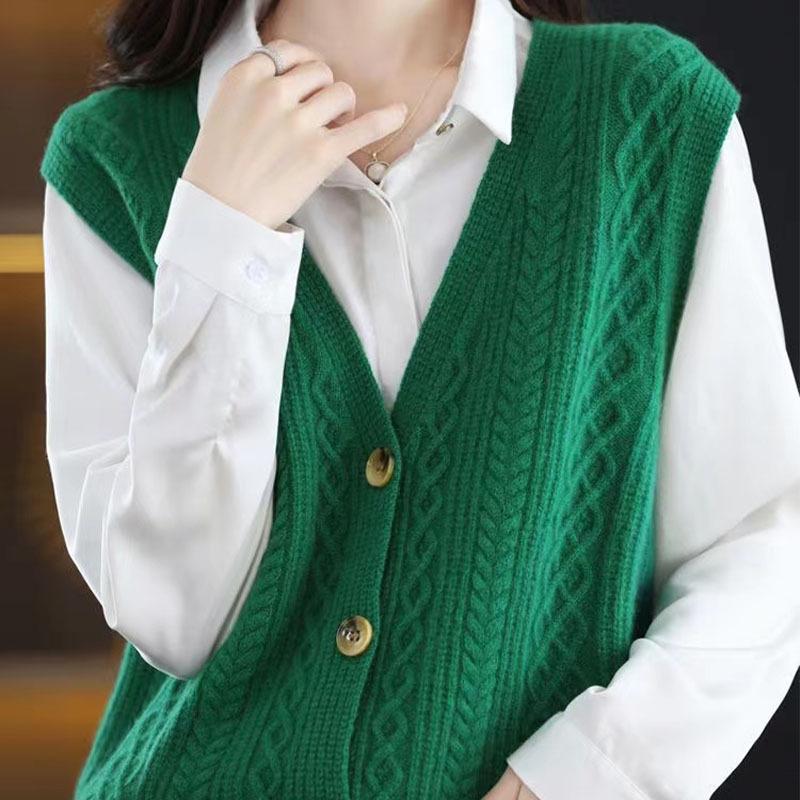 2026 Spring/Autumn Women's Korean V-neck Knit Buttoned Sleeveless Cardigan Vest