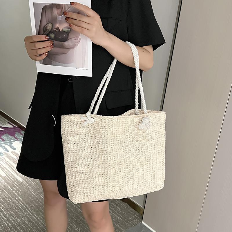 Summer Vacati Handmade Woven Women's Shoulder Bags Fashi Straw Underarm Bag Large Capacity Ladies Handbags