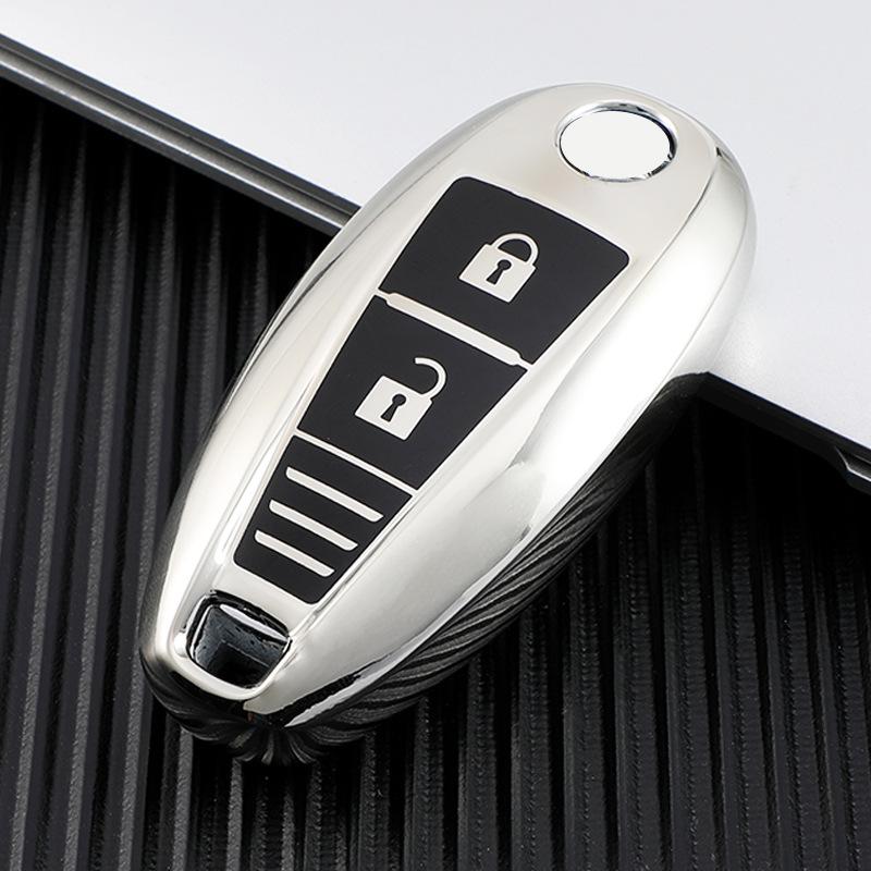 TPU Car Smart Key Cover Case Bag For Suzuki Baleno Ertiga Ciaz Ignis Kizashi Swift SX4 S-cross Vitars Protector Keychain