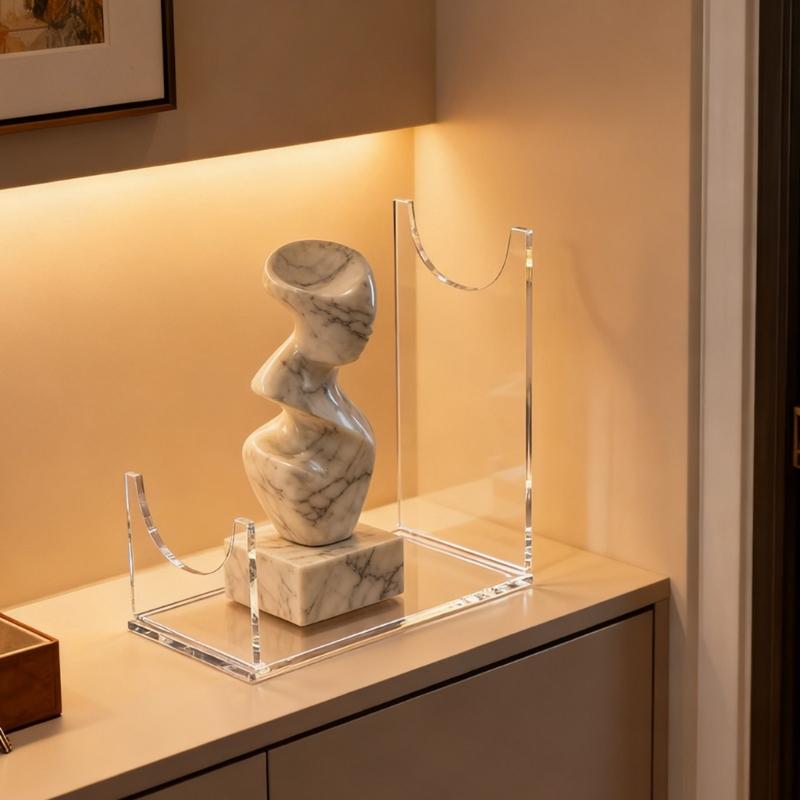 Étagère d'exposition en acrylique Sûre Pour l'exposition de objets de valeur Dans un environnement commercial et résidentiel Avec un entretien et un nettoyage faciles