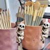 2pcs Halloween Skull Embrace The Branches Decorations Skull Spooky Courtyard Flowerpot Decor Resin Skull Statue Pendant