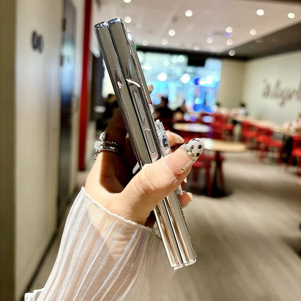 Luxuriöse Strass Hart PC Make-up Spiegel Handyhülle für Samsung Galaxy Z Fold 7 6 5 4 mit tragbarem Armband Stoßfeste Schutzhülle