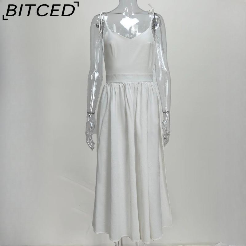 BITCED Women's Spring Dress: Elegant and Sensual Strappy Backless Halter Dress