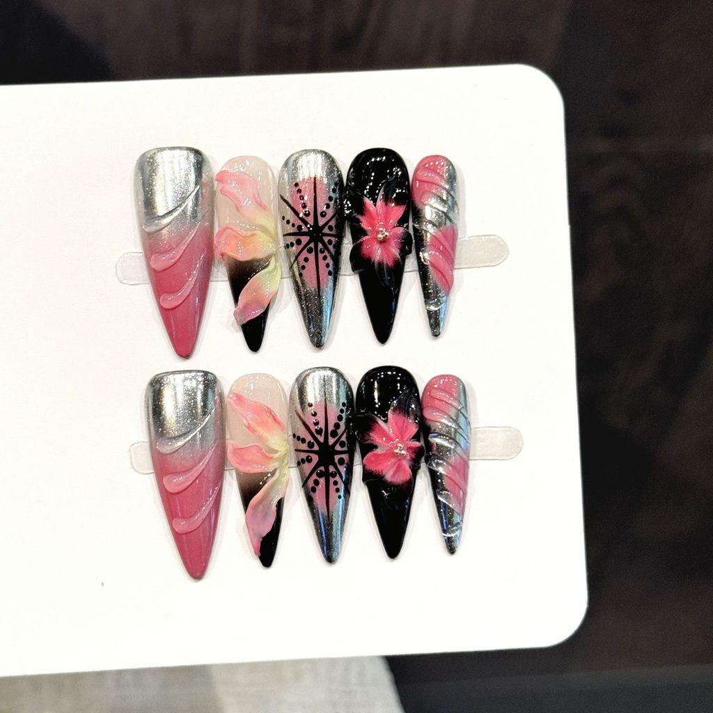 Handmade Press On Nail Cool Black Pink Metallic Silver Gradient 3D Carved Flowers Long Water Drop Fake Nail Patch Artificial Nail Reusable XS