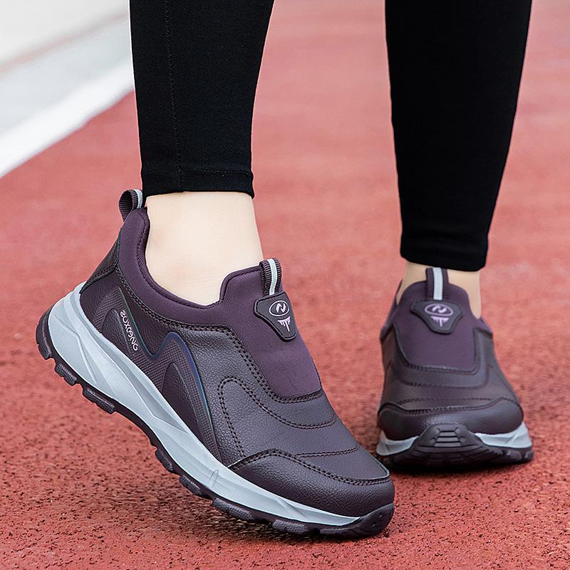 Spring and summer soft-soled shoes in walking sports shoes 36