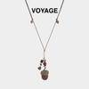 Elegant Retro Acorn Pendant Necklace for Women - Stylish Light Luxury Sweater Chain with High-End Beaded Design