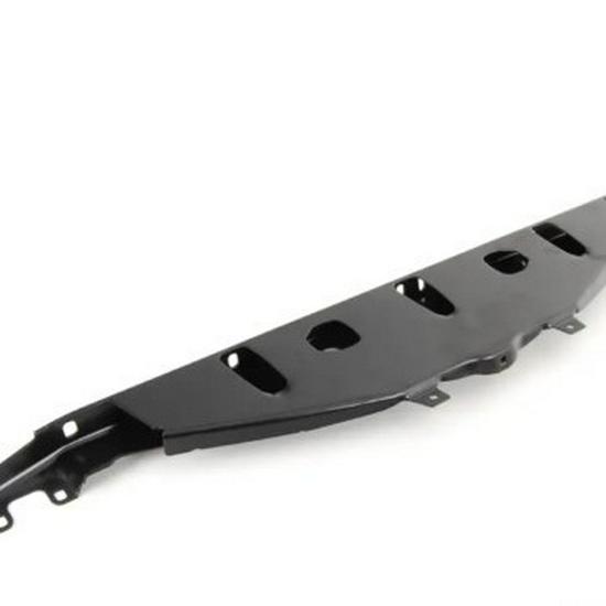 BMW F10 Řada 5 Přední horní držák chladiče 51647200689