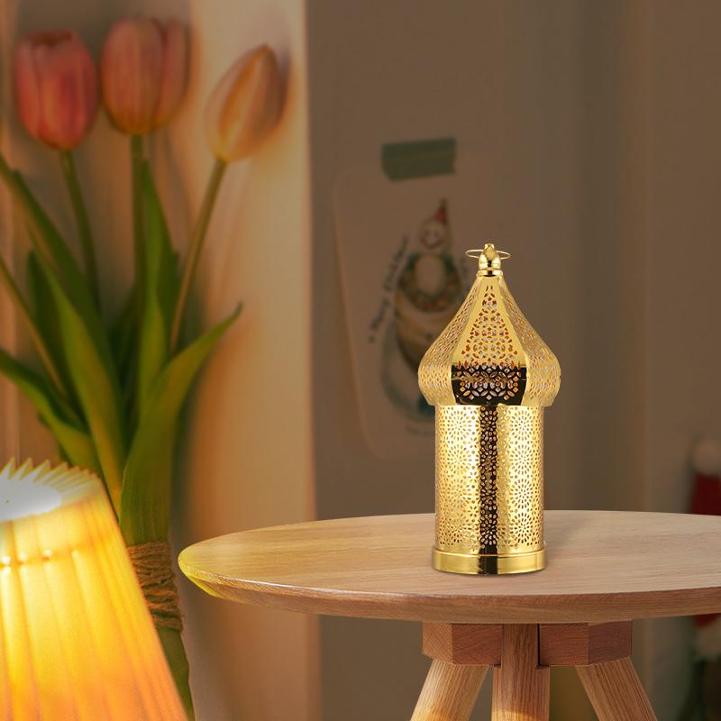 Home Décor Iron Ornaments Golden Hollow Light Ornaments Table Decoration Widely Used Home Decoration High Quality