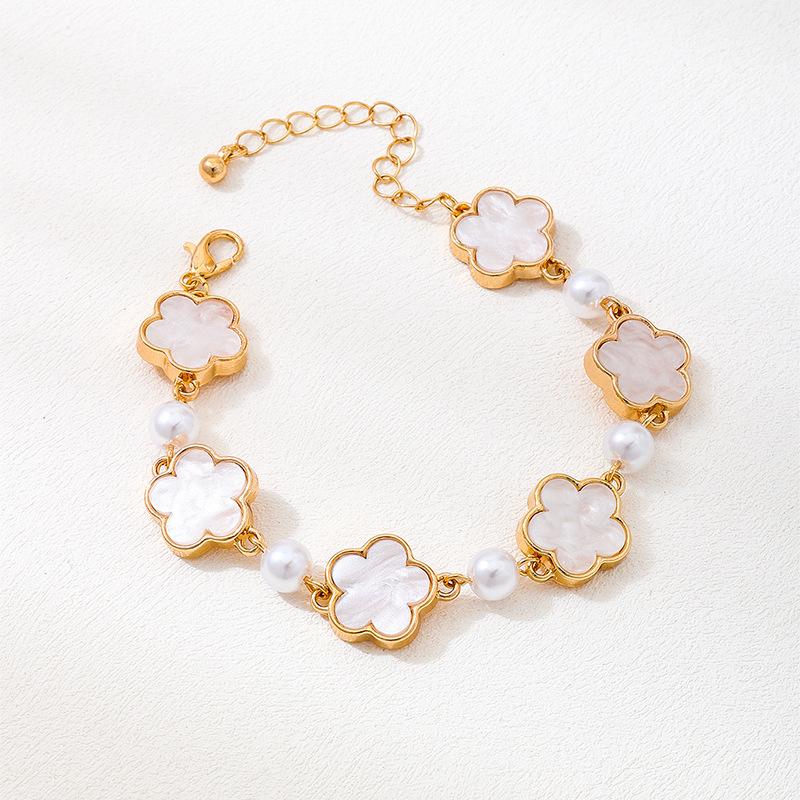 2026 New Classic Five Leaf Flower Charm Bracelet for Women Pearl Splice Chain Wristband Drip Glaze Bangle Luxury Jewelry Gifts