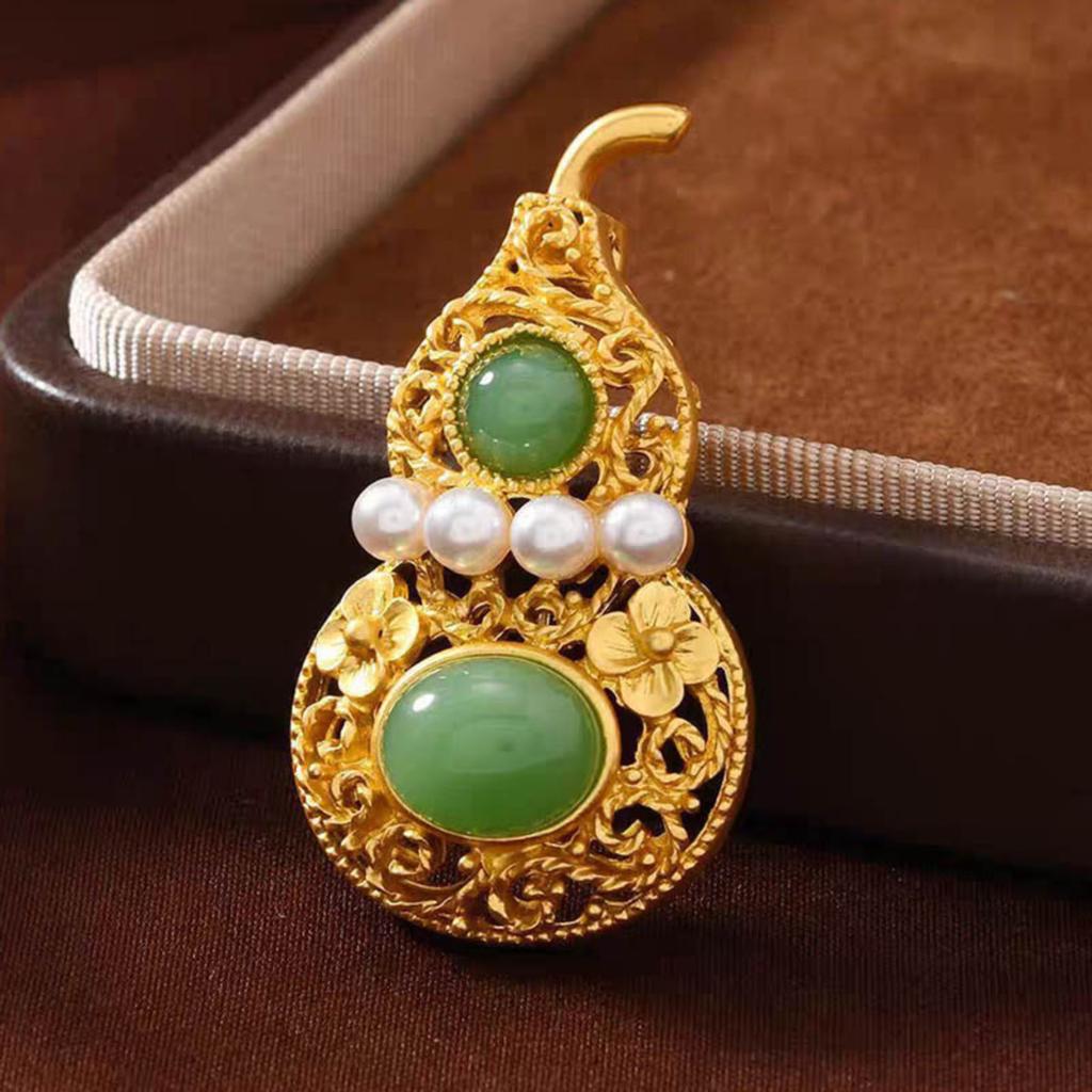 Gold Hollow Imitation Jade Gourd Brooch Anti-exposure Pin Buckle New Cheongsam Hanfu Corsage Accessories For Women