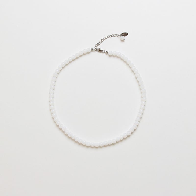 DEFINE OTHER White Glass Beads Necklace