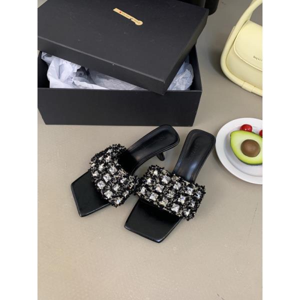 Fashion High-Heeled Shoes Lady Ladies' Slippers Low Luxury Slides Square Toe Slipers Women Jelly Flip Flops Designer 2025 Glitter Thin