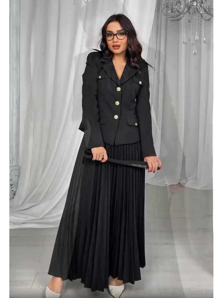 2024 Women's French Fashion V-Neck Suit with Pleated Skirt