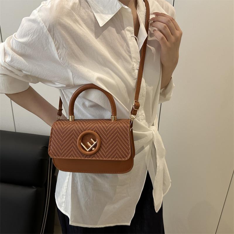 Portable Small Square Bag Femininity Solid Color Simple Summer New Fashion Texture Premium Shoulder Messenger Bag