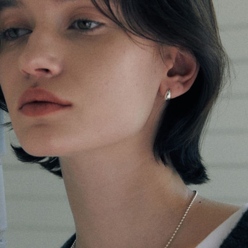 verte [925 silver] Deux.silver.82 / pigling earring (silver)