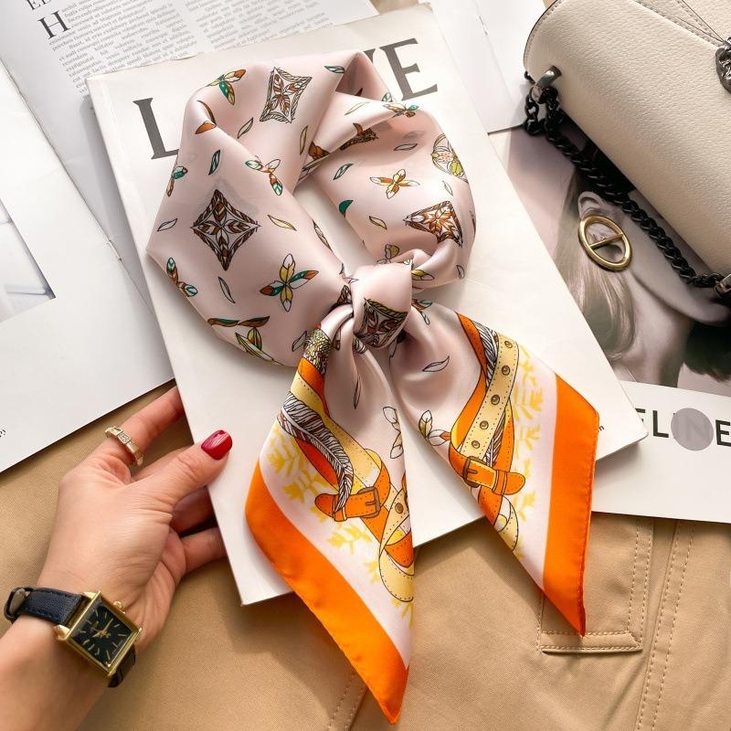 Zhang Ruonan silk scarf women's spring and summer new fashion retro accessories scarf neck high-end small square scarf