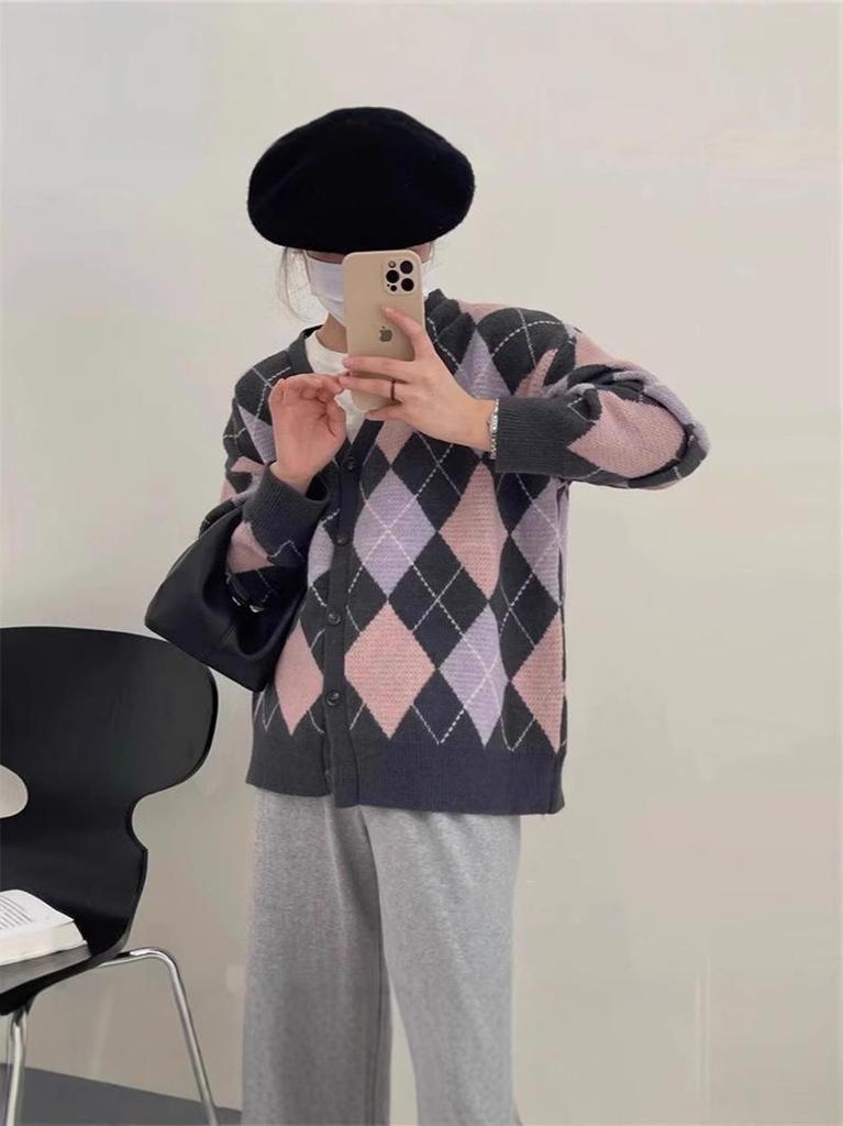 Women's Autumn/Winter 2024 Knitted Diamond Cardigan: Korean-Style Niche Design, Cozy Jacket