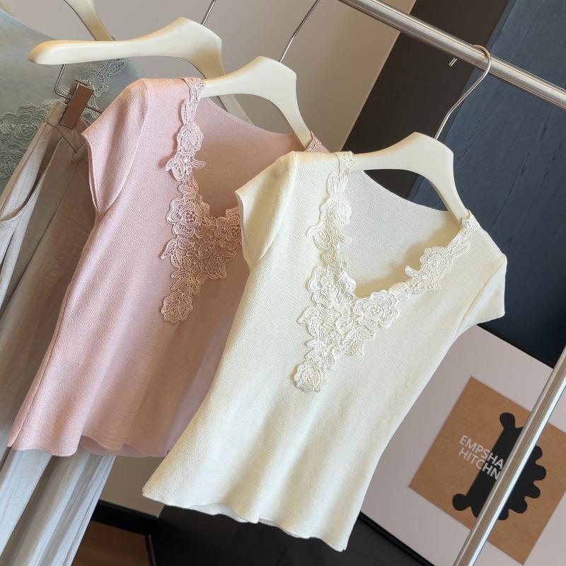 Fashion Lace Short-sleeved Knitted Sweater Women's Summer Design Temperament V-neck Versatile Slim-fitting Top