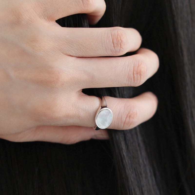 eveningbell [silver925] Bloom pearl ring white mother-of-pearl
