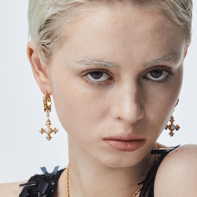 

FEVERISH Noble Hoop Earrings Gold