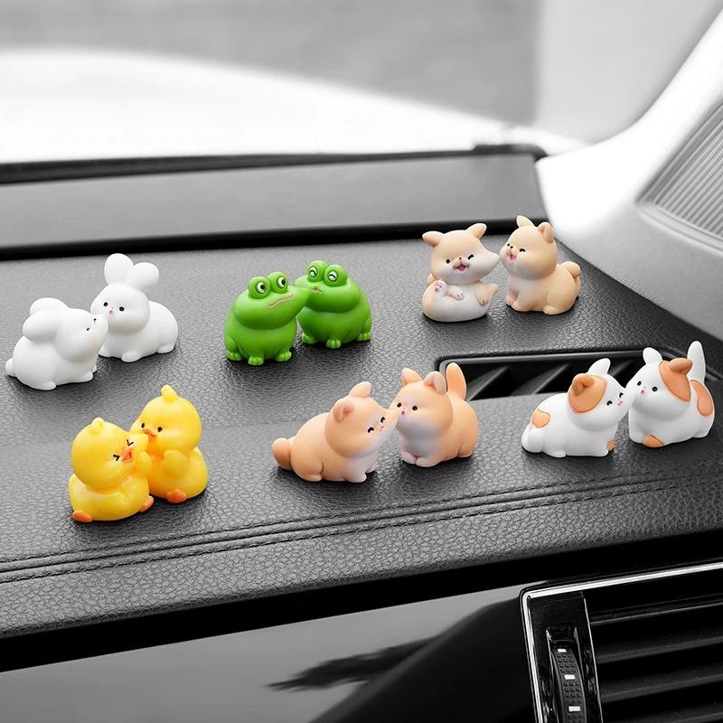 Kiss Face Rabbit Kitten Doll Car Decor Funny Resin Ducks Frogs Figurines Car Interior Dashboard Cute Car Accessories
