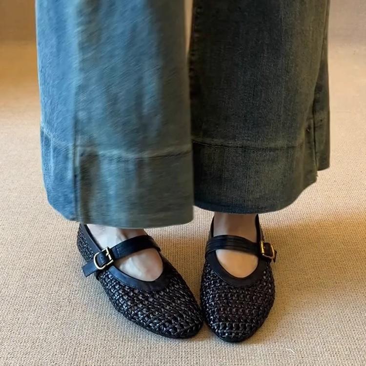 Sheepskin version~ versatile French woven mesh one-word buckle single shoes women's shallow mouth round head flat bottom comfortable Mary Jane shoes