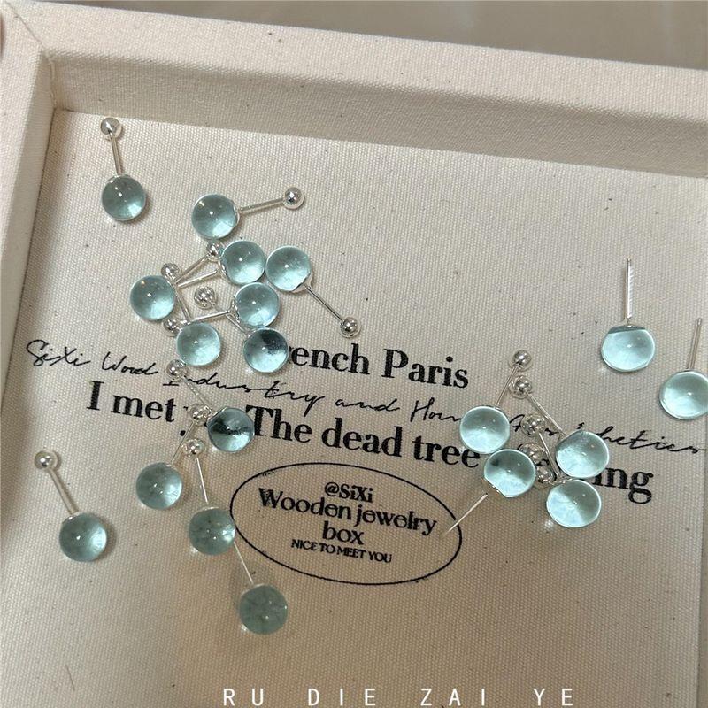 

Rudie in the Wild Sea Salt Bubble Stud Earrings Blue round Beads Screw Ear Bone Stud Clear Feeling Cold Wind Simple Stud Earrings A pair of sea salt bubble earrings