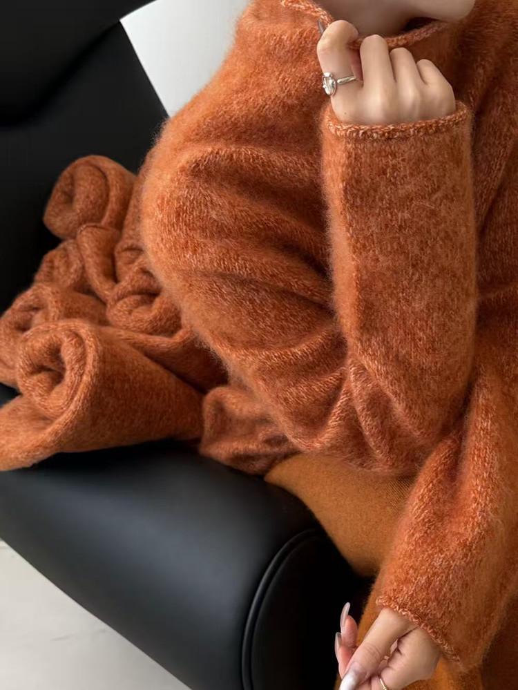 Women's 2025 Wool Turtleneck Sweater - Thick, Plush Fleece, High Neck Base Layer for Autumn & Winter