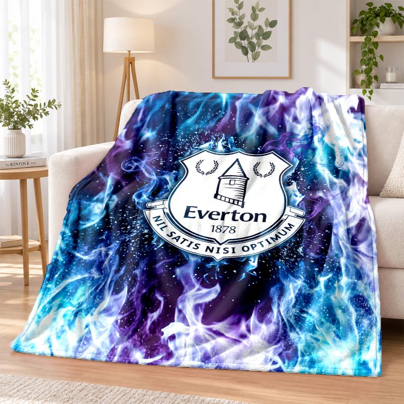 Everton Football Printed Flannel Blanket Warm Comfort Bed Throw For Indoor Home Decoration