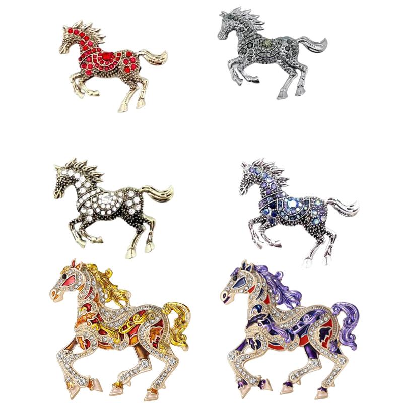 Classic Rhinestone Horse Brooches Zodiac Animal Lapel Pins For Women Casual Party Clothing Accessories New Year Gifts