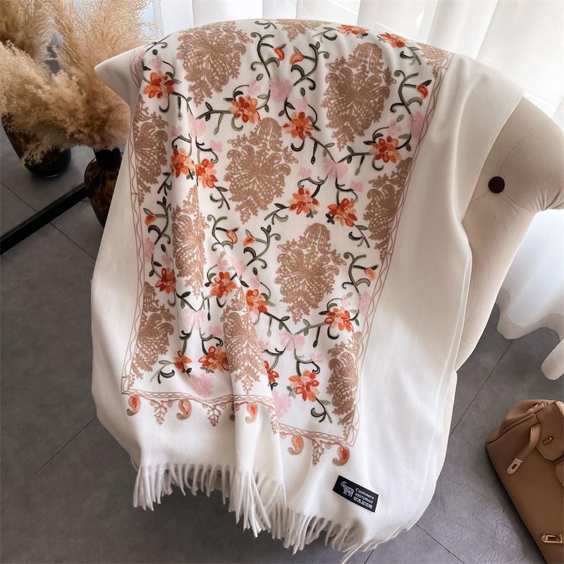 Luxury Thick Warm Shawl Winter Paisley Pashmina Blanket Poncho Stoles Print Cashmere Scarf Women Travel Wraps Bufanda Female